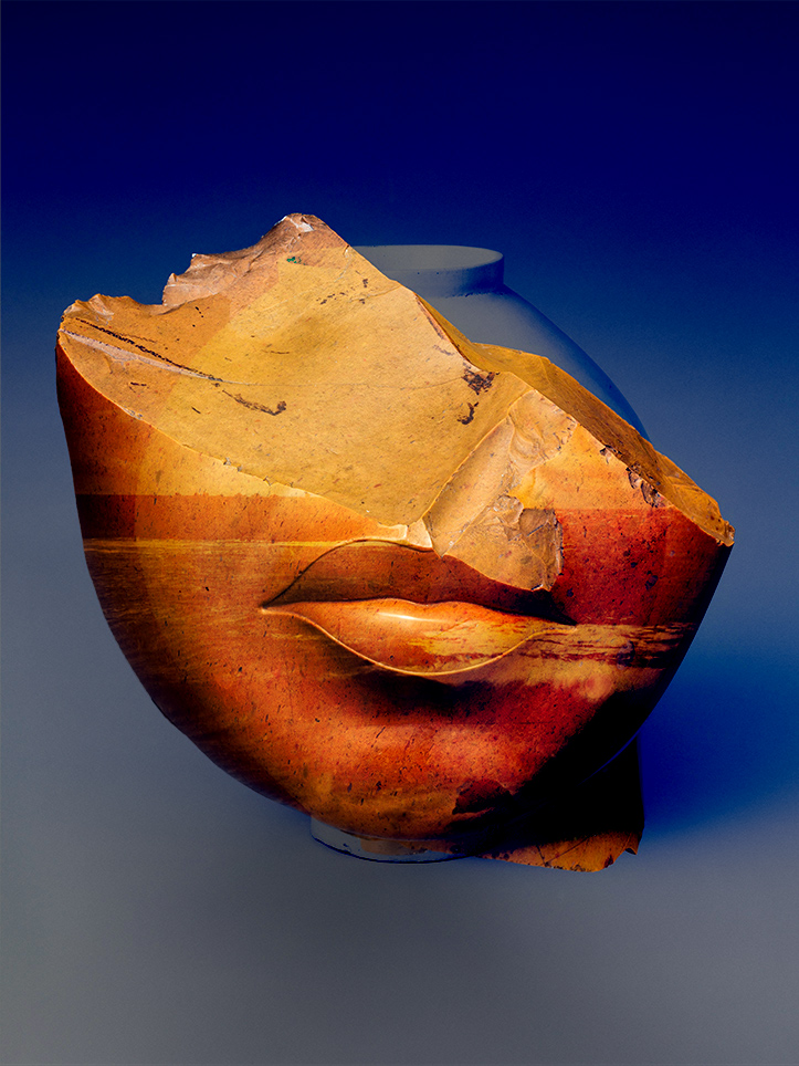 Fragment of Queen's Head by Oliver Süess